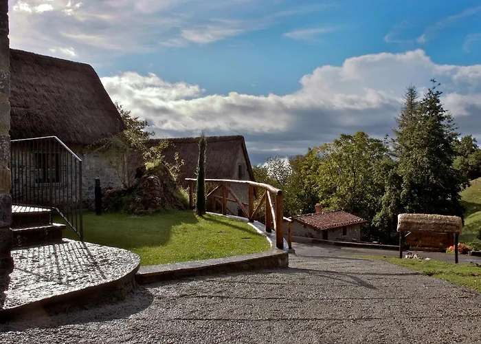 Alpeggio Pruno Semesterbostad *